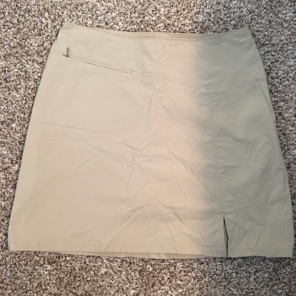 Patagonia Duway Hiking Skort Khaki